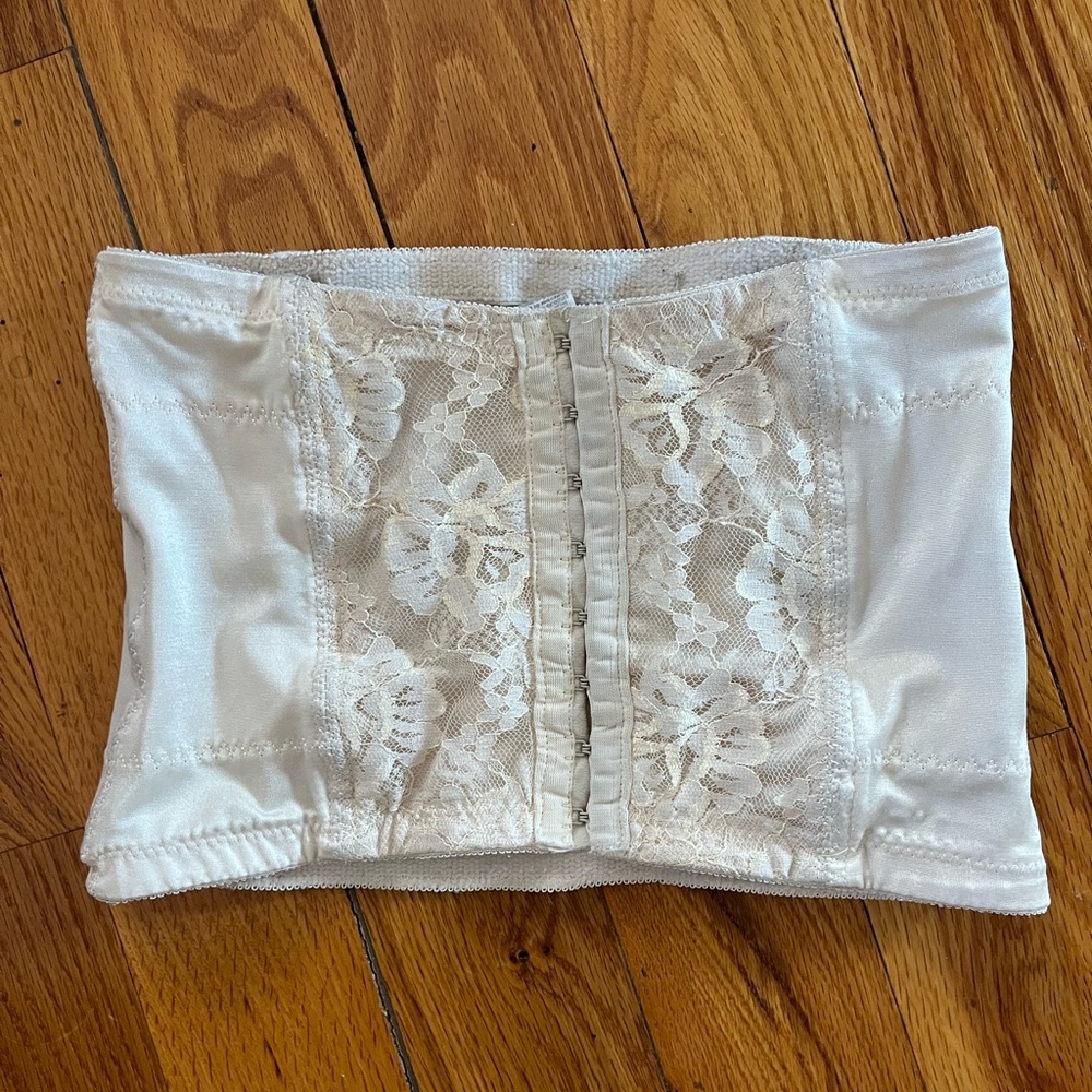 Cupid Cream Lace Shapewear Corset